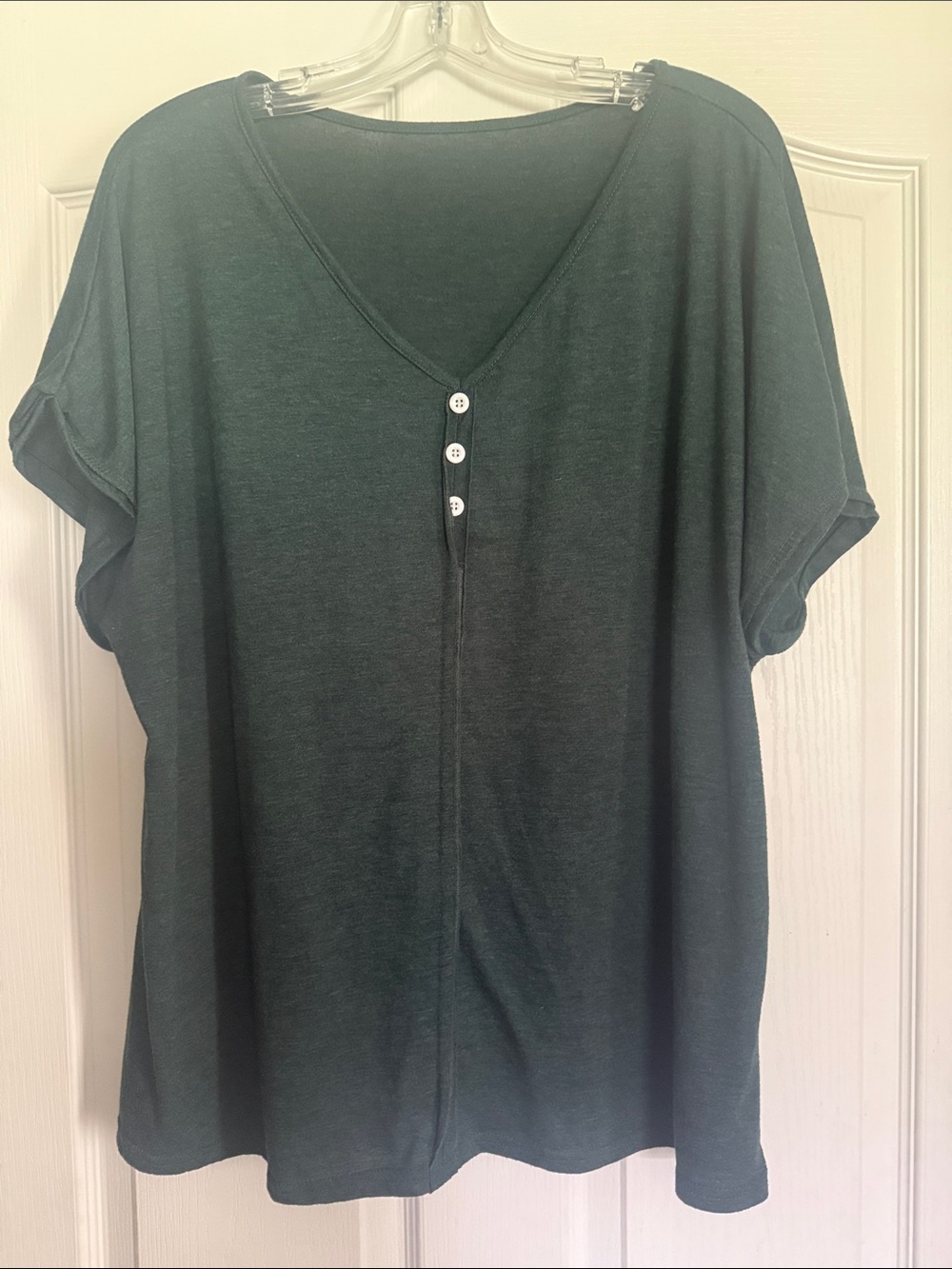 Emery Rose Dark Green V-Neck Button Tee 2XL